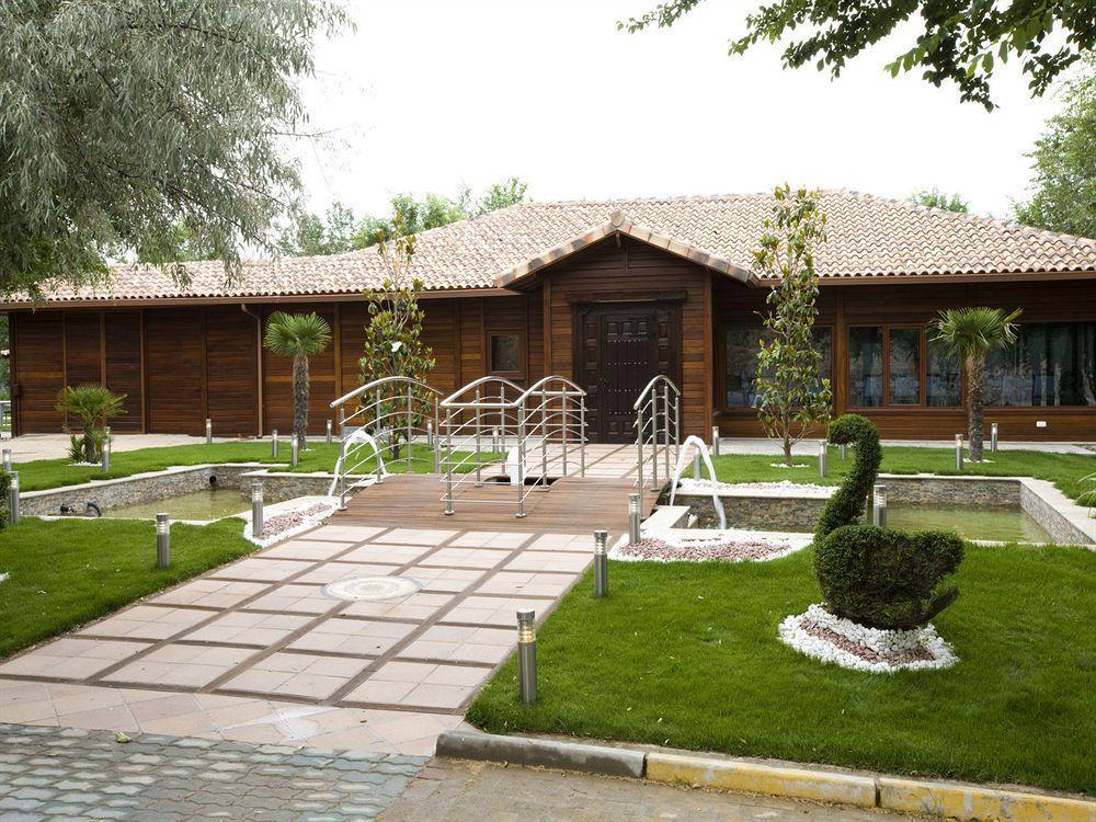 Complejo La Cigueena Arganda Del Rey Exterior photo